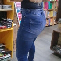 Sexy ass blonde in jeans (part 1)