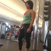 Buff Asian at the gym