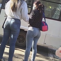 Hot Latina asses