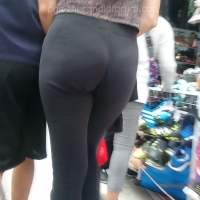 Nice ass in cotton leggings