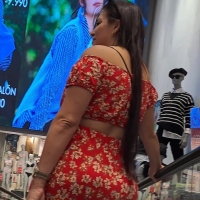 Candid big booty babe with a jiggly ass in a colorful tight dress Veterana JigglyDress.mp4-2024-05-12-07h14m12s923.jpg