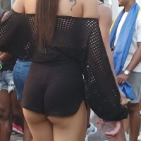 Skinny redbone cheeks