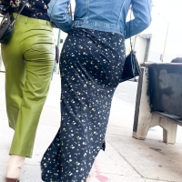 Hot candid blonde babe with a jiggly booty in a tight patterned dress Dresss jig.mp4-2023-05-18-17h09m56s120.jpg