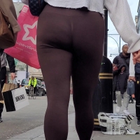 Candid brunette girl with a decent ass in tight maroon leggings Maroon bubble 4k.mp4-2024-05-18-08h06m00s812.jpg