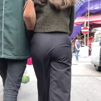 Candid slim Asian girl with a tight ass and vpl in loose black pants 新增專案(19).mp4-2024-05-18-09h39m34s013.jpg