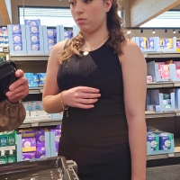 Candid brunette babe at the grocery store in a tight black skirt InShot_20240416_122443726.mp4-2024-05-18-14h11m20s587.jpg