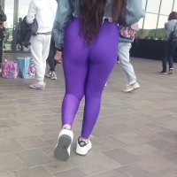 Hot candid brunette chick with a sexy ass in purple spandex leggings steveoban_entry_No.2_purple.mp4-2023-05-21-07h24m55s645.jpg