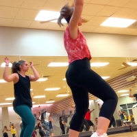 Two sexy candid girls in leggings at dance class Best Friends at Dance Class Tease (2).mp4-2023-05-21-09h04m59s248.jpg