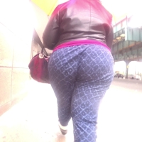 Candid chunky as fuck babe out in the rain with a huge curdled ass bootyhunter1986-candidpalace.com-167.mp4-2023-05-21-15h04m55s258.jpg
