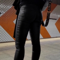Candid subway babe with a sexy ass in tight leather looking pants lether look.mp4-2024-05-25-11h29m24s704.jpg
