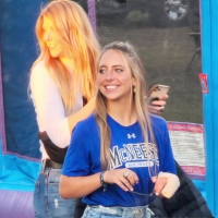 Athletic candid blonde hottie with a cute smile and sexy ass in tight jeans Athletic Blonde Hottie.mp4-2023-05-26-16h15m58s562.jpg