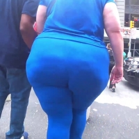 Candid thick ass blonde PAWG In blue leggings bootyhunter1986-candidpalace.com-40.mp4-2023-05-26-14h48m32s095.jpg