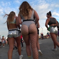 Fishnet raver booty