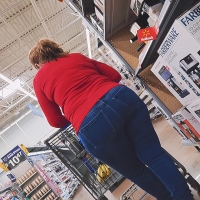 Candid extra thick milf with a phat ass in tight jeans TCZ_SRAN_PAWG_MILF_CLSE.mp4-2024-05-31-12h55m16s700.jpg