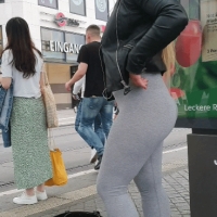 Hot candid gif images VivaCut_video_1596310961490_1080HD_2.gif