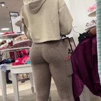 Candid ebony babe with a fit and delicious booty in leggings while shopping Brown_Sugar_Hottie_Candid_Ass.mp4-2023-06-01-16h52m19s765.jpg