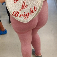 Candid sexy girl standing in line in pink leggings with a delicious booty pinkFatty.mp4-2023-06-04-11h18m54s887.jpg