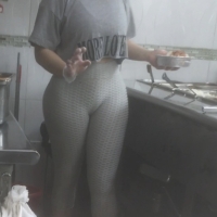 Sexy candid girls with nice asses in leggings lostboots - Voyeurs - 008303467055.jpg