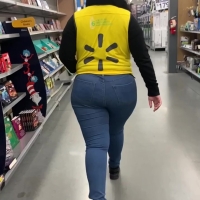 Candid Walmart employee with a phat ass in tight jeans at work IMG_0340.mp4-2023-06-04-15h27m48s308.jpg