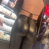 Hot wetlook booty