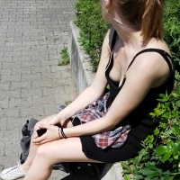 Candid girl sitting while being recorded giving a nice view of her sexy cleavage Fn3onf74bfi3bfi2bdu3nodn2odbo2ndo2ndo2ndp2nodn2osno2.mp4-2022-06-13-18h40m43s682.jpg