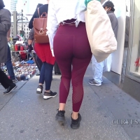 [CurvesandGirls.com] Big booty candids