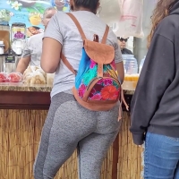 Big booty Latina milf