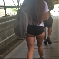 Brunette cheeks