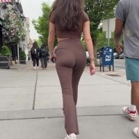 Flared college booty
