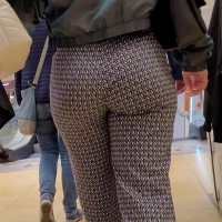 Candid babe with a sexy plump booty in tight patterned pants patterned pants.mp4-2024-06-23-10h21m09s974.jpg