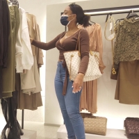 Hot candid slim ebony babe with a nicely shaped ass in jeans and some sexy cleavage ICYGG00023 4k.mp4-2023-06-25-13h16m21s398.jpg