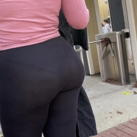 Thick candid chick with a great ass and vpl in leggings FireCandids_superthiccass.mp4-2021-06-27-11h57m06s764.jpg