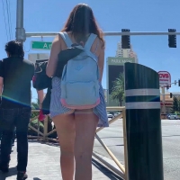 Cutie in little skirt unaware she's showing her ass cheeks as she walks FireCandids_backpackdressmalfunction.mp4-2021-06-28-14h42m26s104.jpg