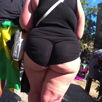 Cheeky PAWG