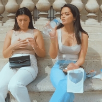 Sexy candid gif images NotMeTCZ2023-2bustyarabicgirlseatingtheirlunch.gif.b8db9d1823089f382821dbdfbefc3dc9.gif