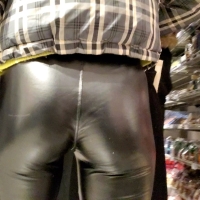 Dump of a bunch of sexy candid girls with nice asses in tight leggings VideoCapture_20220105-093824.jpg.ad4c6632412a6e14439382d159138af5.jpg