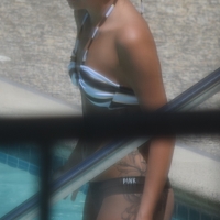 Dump of a bunch of candid beach and bikini babes with sexy bodies DSC_0572.jpg