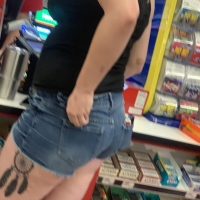 Dump of a bunch of sexy candid girls with nice asses in shorts 65494108.jpg