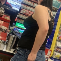Dump of a bunch of sexy candid girls with nice asses in shorts 65494111.jpg