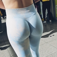 Candid fit babe with an amazing bubble butt in leggings V.0019.mp4-2024-06-29-08h18m37s952.jpg