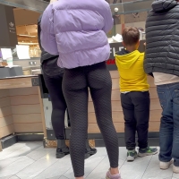 Candid babe with a delicious ass in black Tik Tok leggings while out with her boyfriend tiktokleggingstightAssGFCutie.MP4-2023-06-30-09h19m57s516.jpg
