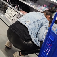 Candid sexy milf with a decent booty and vtl in tight leather pants InShot_20240621_124707931.mp4-2024-06-30-08h09m09s137.jpg