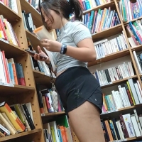 Candid brunette girl in athletic shorts with a nice booty at a bookstore _17_10_08edit.mp4-2023-07-02-10h31m50s319.jpg