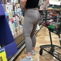 Candid redhead babe with a sexy ass in grey leggings Delicious Red Head.mov-2024-07-03-06h22m47s773.jpg