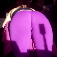 Nice view of a candid girl with a phat booty in purple leggings working out 27.mp4-2026-07-04-09h40m49s259.jpg