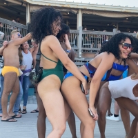 Crazy party chicks