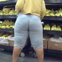 Ebony sexy girls in leggings tumblr_704a7e7a076021c5c955f61fcb51059e_b4ff68db_640.jpg