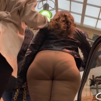 Ebony sexy girls in leggings tumblr_710c32bf04c47a8179775d818a6e4258_497678ca_2048.jpg