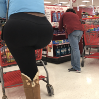 Ebony sexy girls in leggings tumblr_bfa2c3f658b302eb6c31a4aeb81d5909_3d4a394a_2048.png