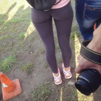 Candid girls in leggings with nice asses iiJXk3eJGMY.jpg